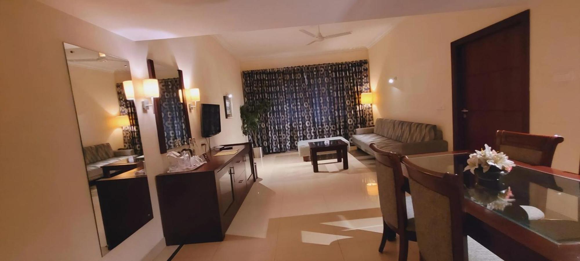 Ashoka Inn Thrissur Buitenkant foto