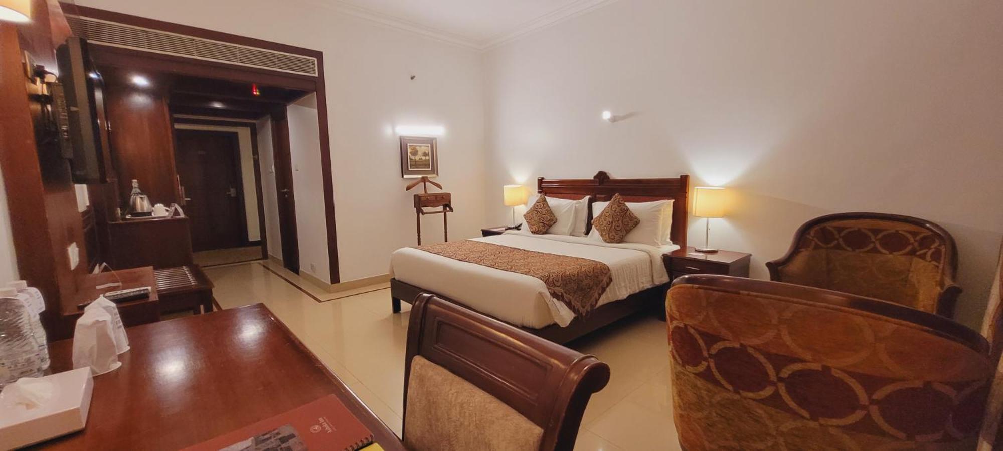 Ashoka Inn Thrissur Buitenkant foto